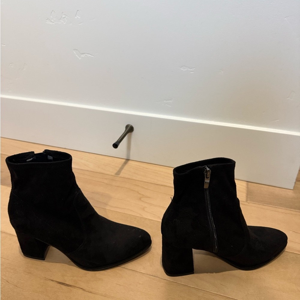 Marc Fisher Black Ankle Booties
